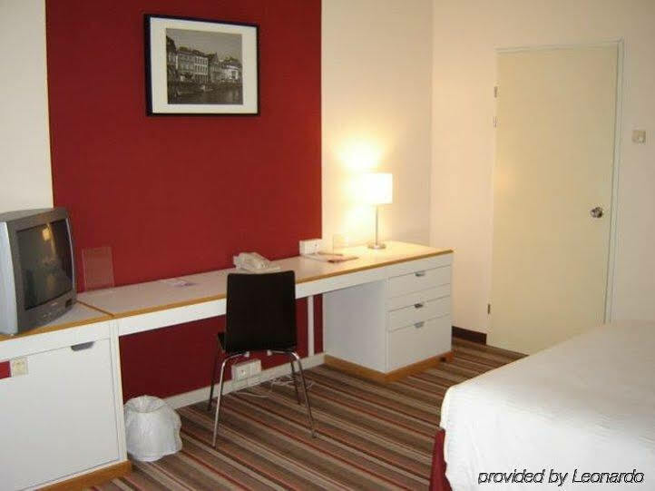 Hampton'S Hotel Namur Wépion Quarto foto